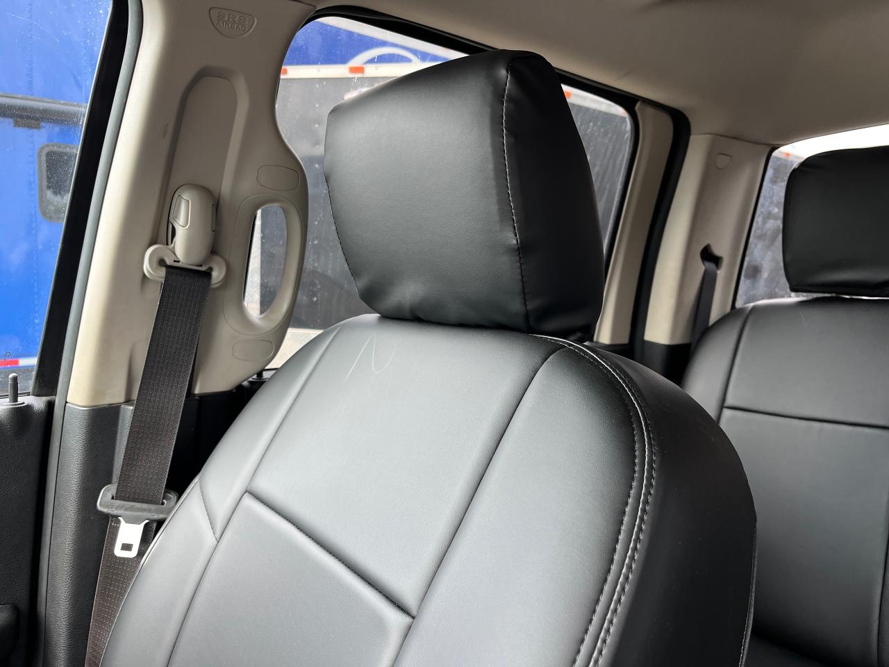 2015 RAM 1500 TRADESMAN/CREW/6.4' Box/No Accidents - Photo #13