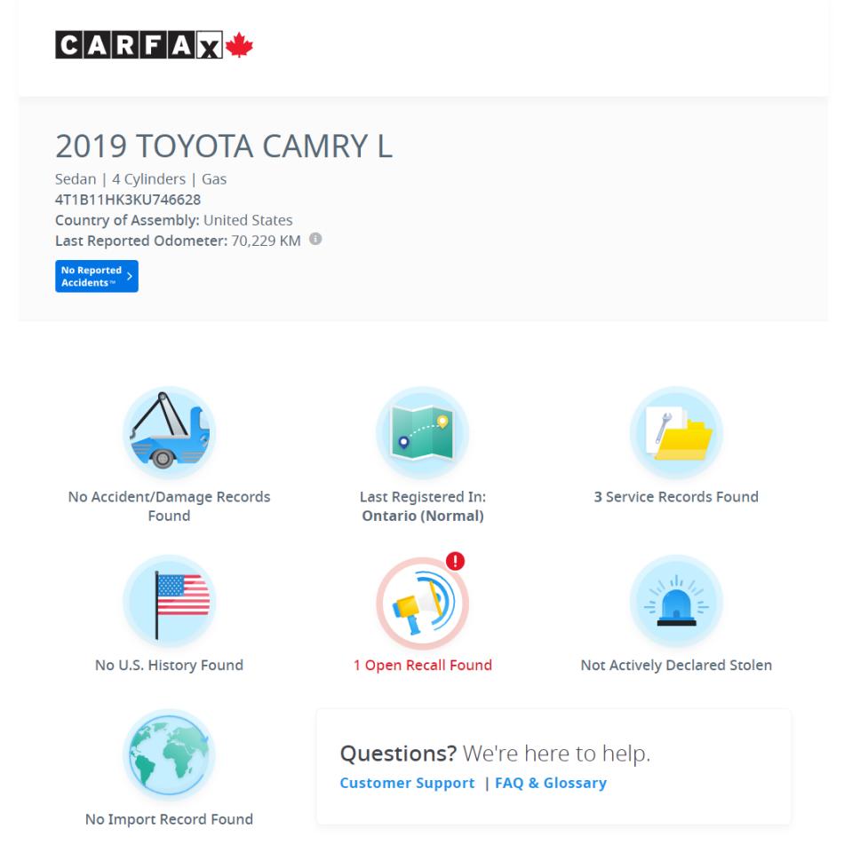 2019 Toyota Camry LE+Camera+Adaptive Cruise+ApplePlay+CLEAN CARFAX - Photo #4