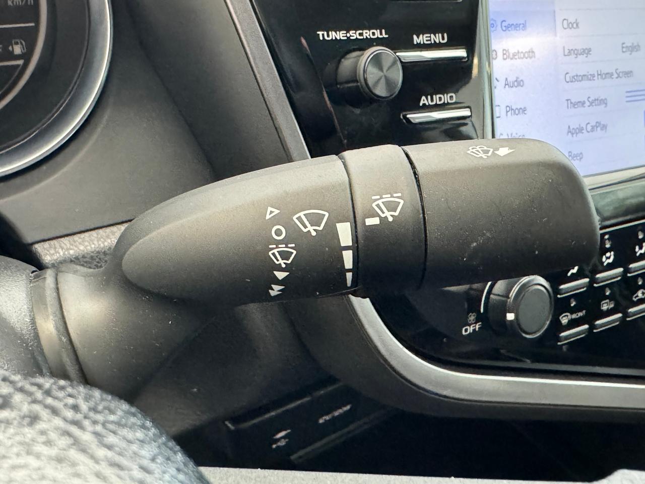 2019 Toyota Camry LE+Camera+Adaptive Cruise+ApplePlay+CLEAN CARFAX - Photo #47