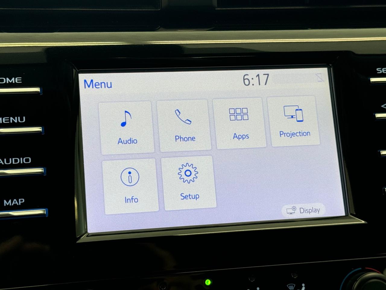 2019 Toyota Camry LE+Camera+Adaptive Cruise+ApplePlay+CLEAN CARFAX - Photo #32