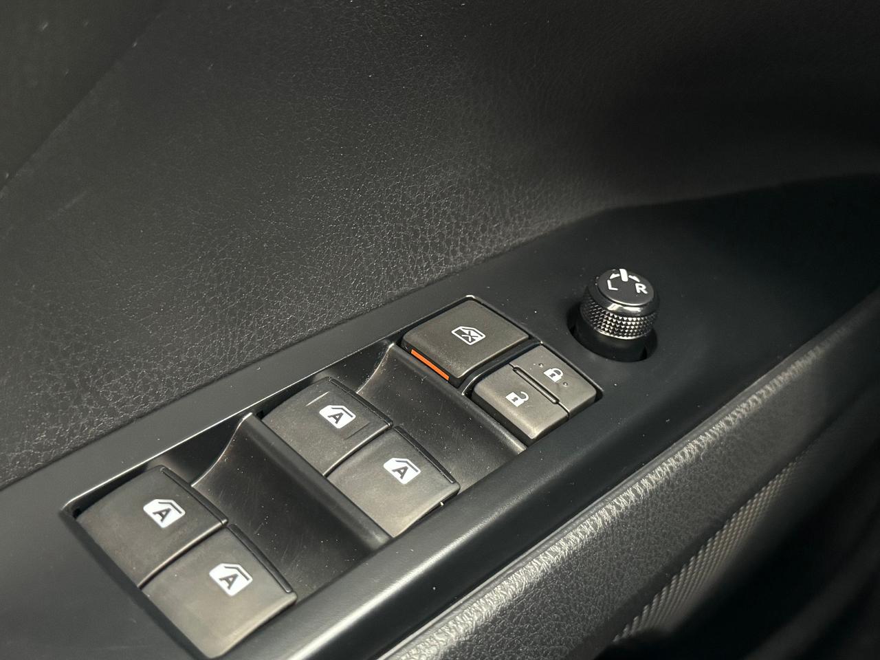 2019 Toyota Camry LE+Camera+Adaptive Cruise+ApplePlay+CLEAN CARFAX - Photo #50