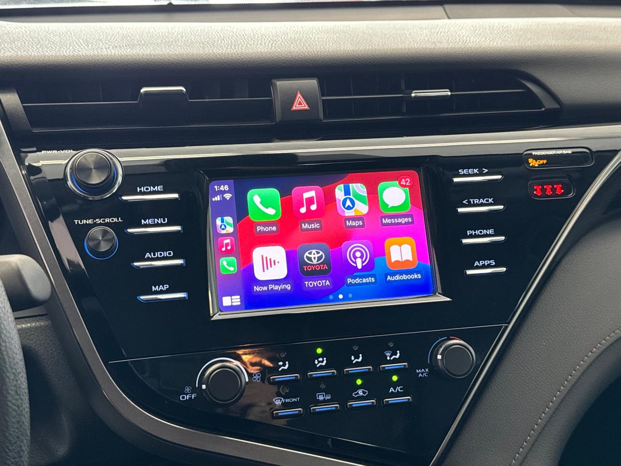 2019 Toyota Camry LE+Camera+Adaptive Cruise+ApplePlay+CLEAN CARFAX - Photo #12