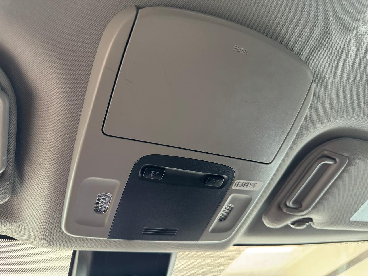 2019 Toyota Camry LE+Camera+Adaptive Cruise+ApplePlay+CLEAN CARFAX - Photo #52