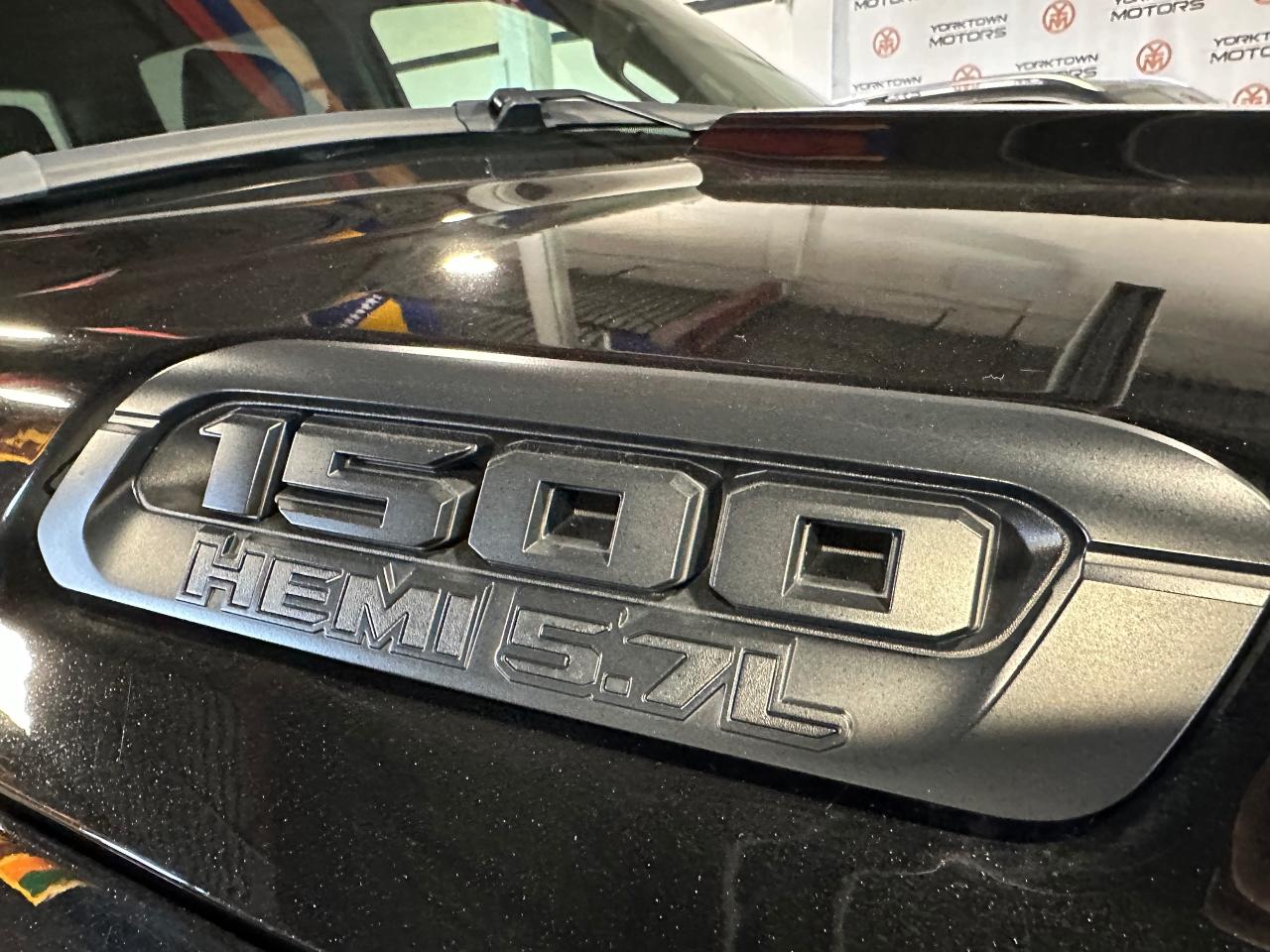 2022 RAM 1500 SPORT 4X4 CREW CAB 5'7" BOX Photo4