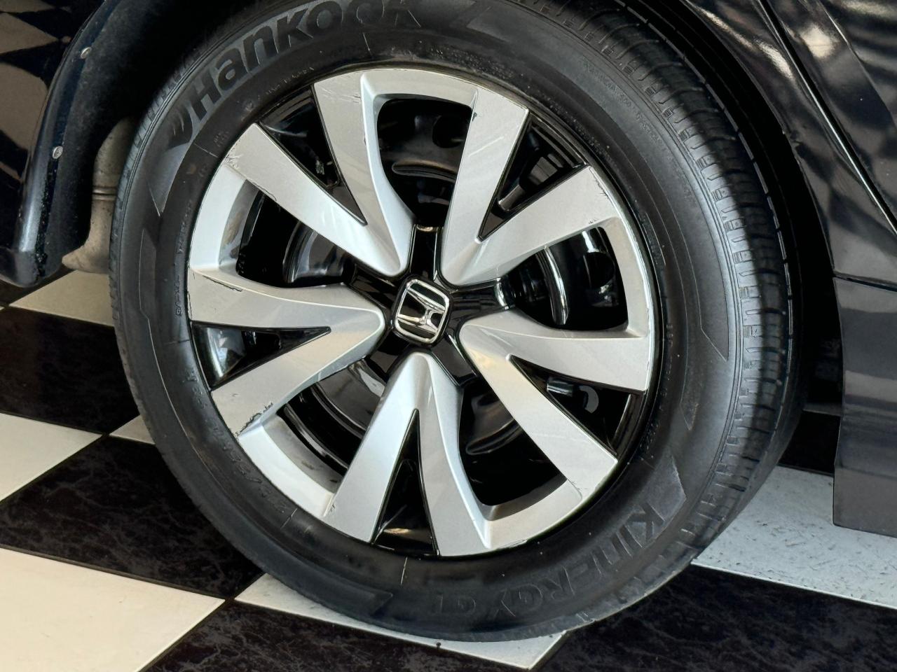 2016 Honda Civic LX+New Brakes+ApplePlay+AC+Heated Seats+LED Lights - Photo #44