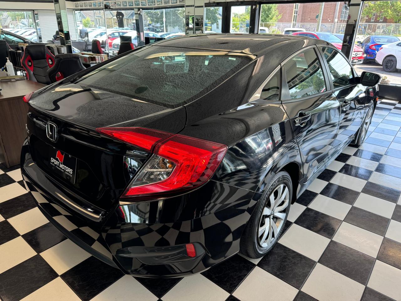 2016 Honda Civic LX+New Brakes+ApplePlay+AC+Heated Seats+LED Lights Photo5