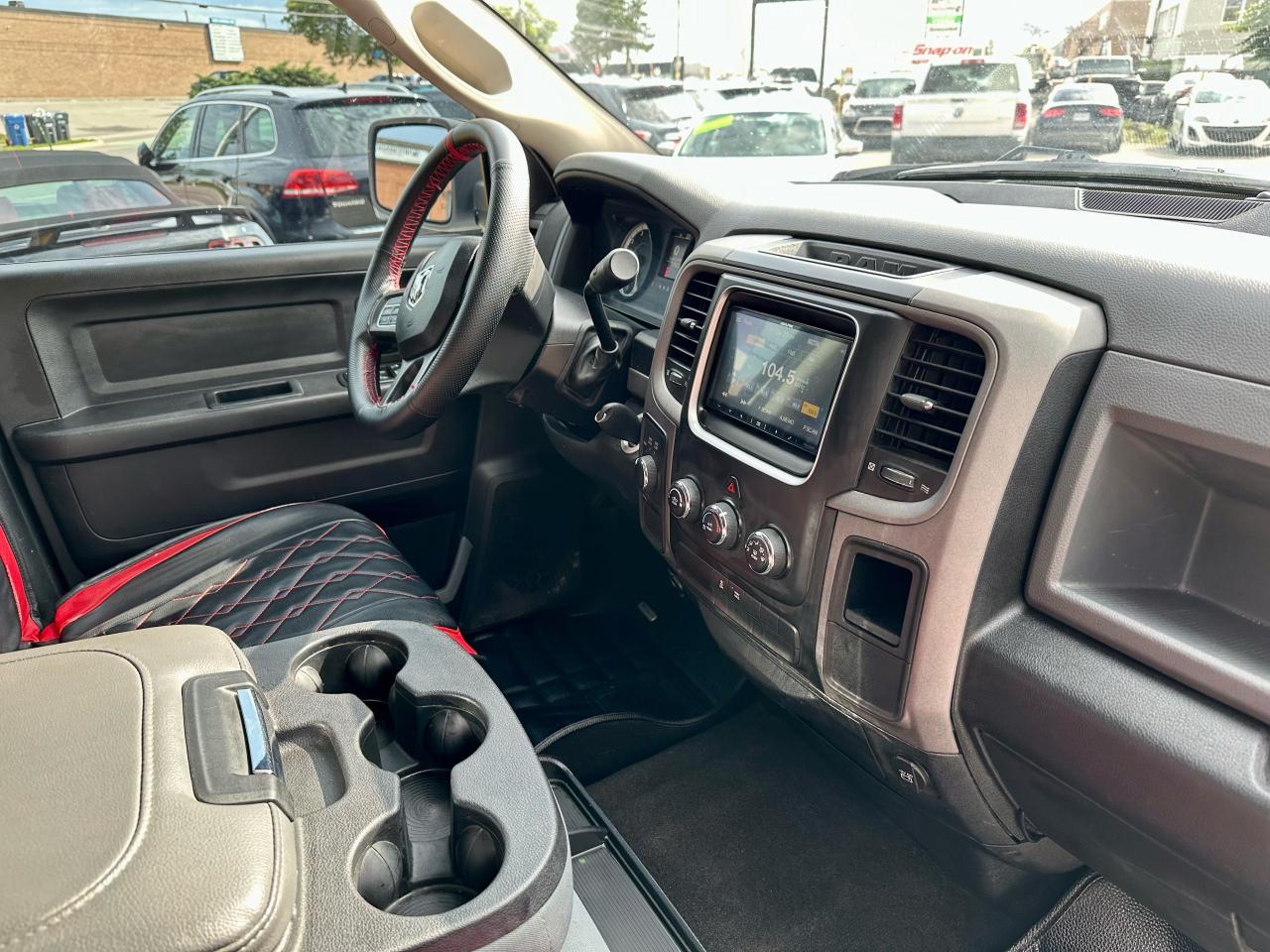 2016 RAM 1500 CERTIFIED.NO ACCIDENT - Photo #14