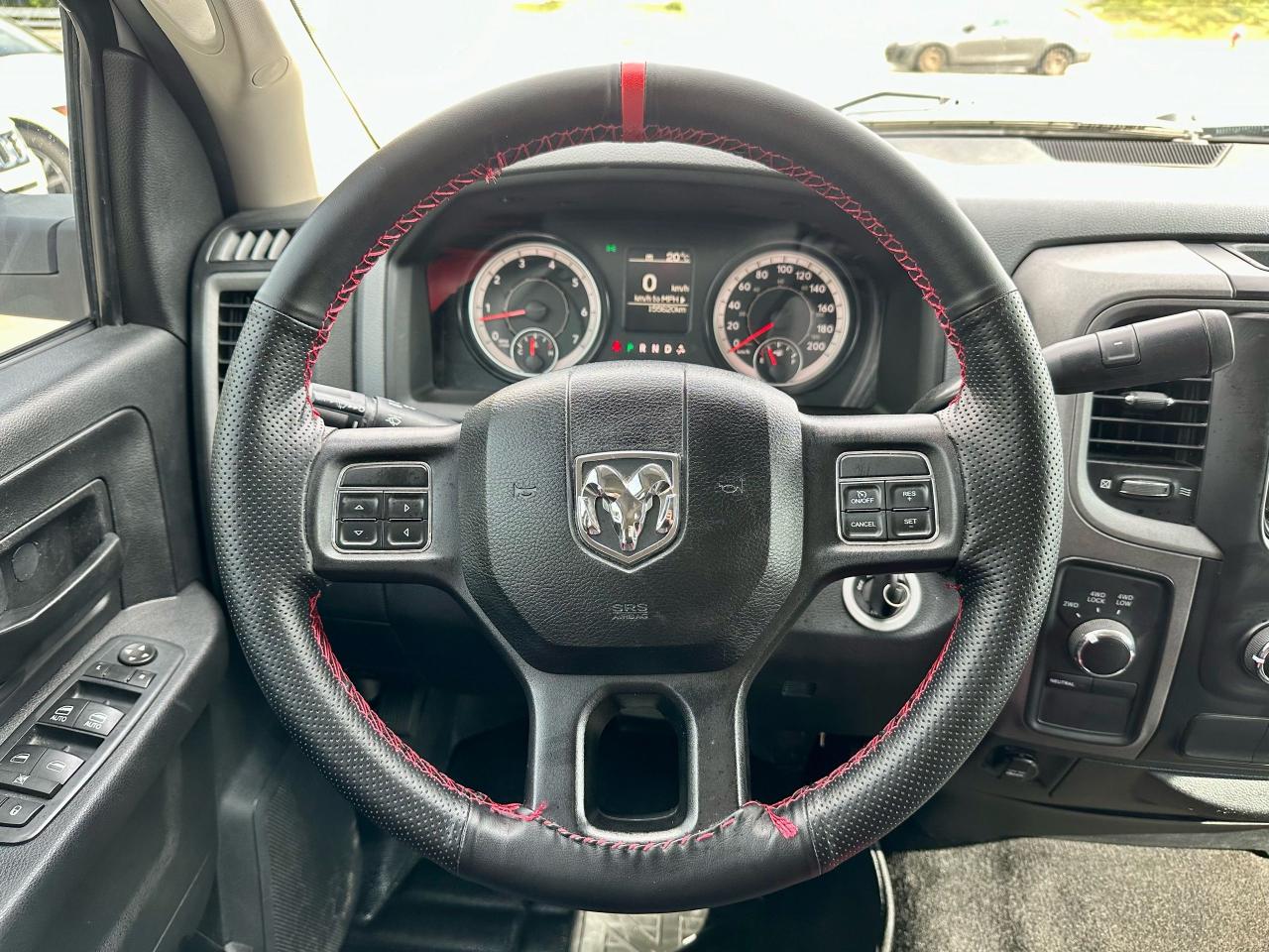 2016 RAM 1500 CERTIFIED.NO ACCIDENT - Photo #16