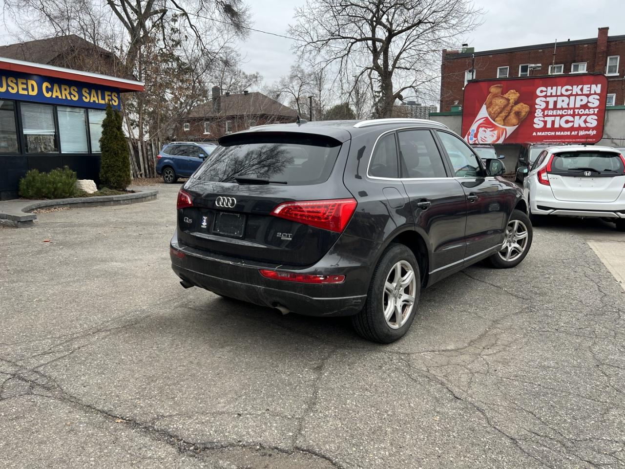 2012 Audi Q5 2.0 quattro Premium - Photo #2