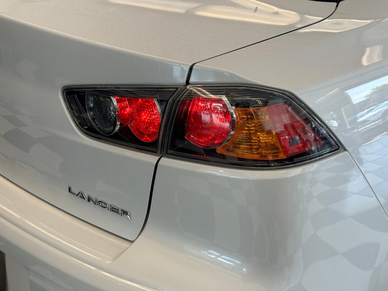 2017 Mitsubishi Lancer ES+New Tires+Brakes+Camera+Bluetooth+Heated Seats - Photo #60