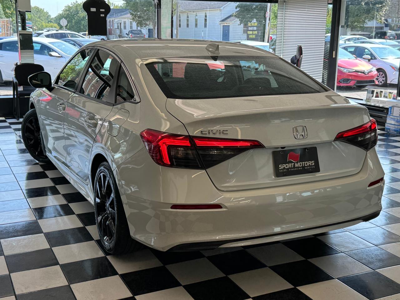 2022 Honda Civic LX+Adaptive Cruise+New Tires+Alloys+CLEAN CARFAX - Photo #15