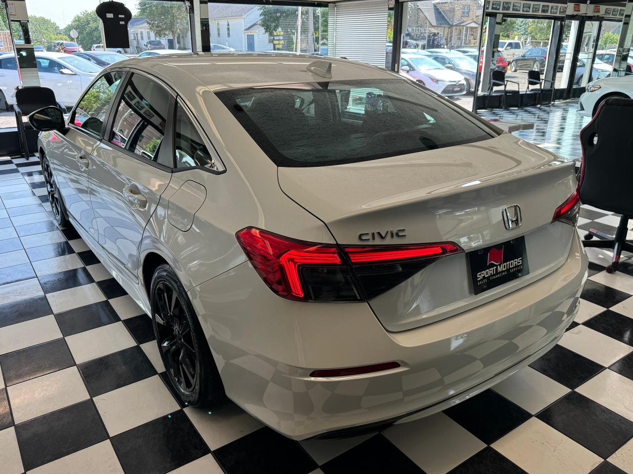 2022 Honda Civic LX+Adaptive Cruise+New Tires+Alloys+CLEAN CARFAX - Photo #6