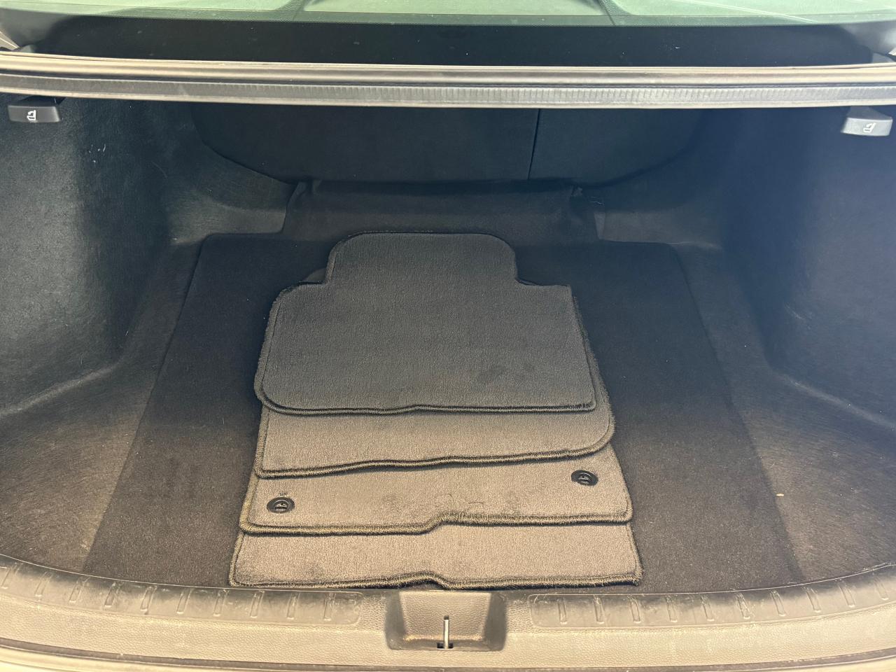 2022 Honda Civic LX+Adaptive Cruise+New Tires+Alloys+CLEAN CARFAX - Photo #27