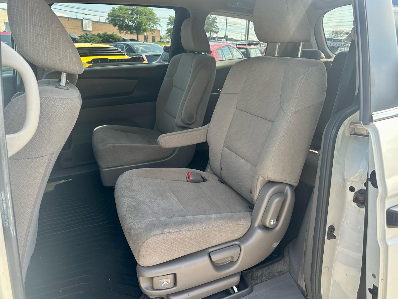 2017 Honda Odyssey CERTIFIED.NO ACCIDENT.ONE OWNER - Photo #11