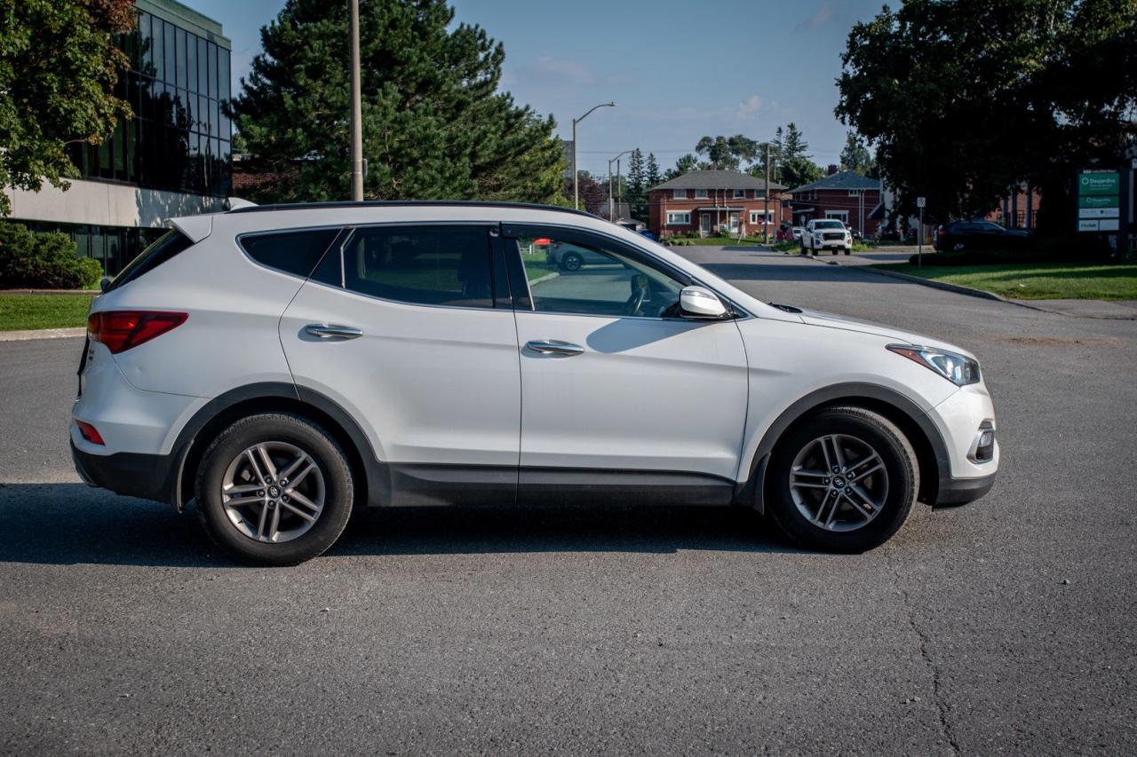 2017 Hyundai Santa Fe Sport 2.4 AWD Easy Financing, Fast Approvals - Photo #5
