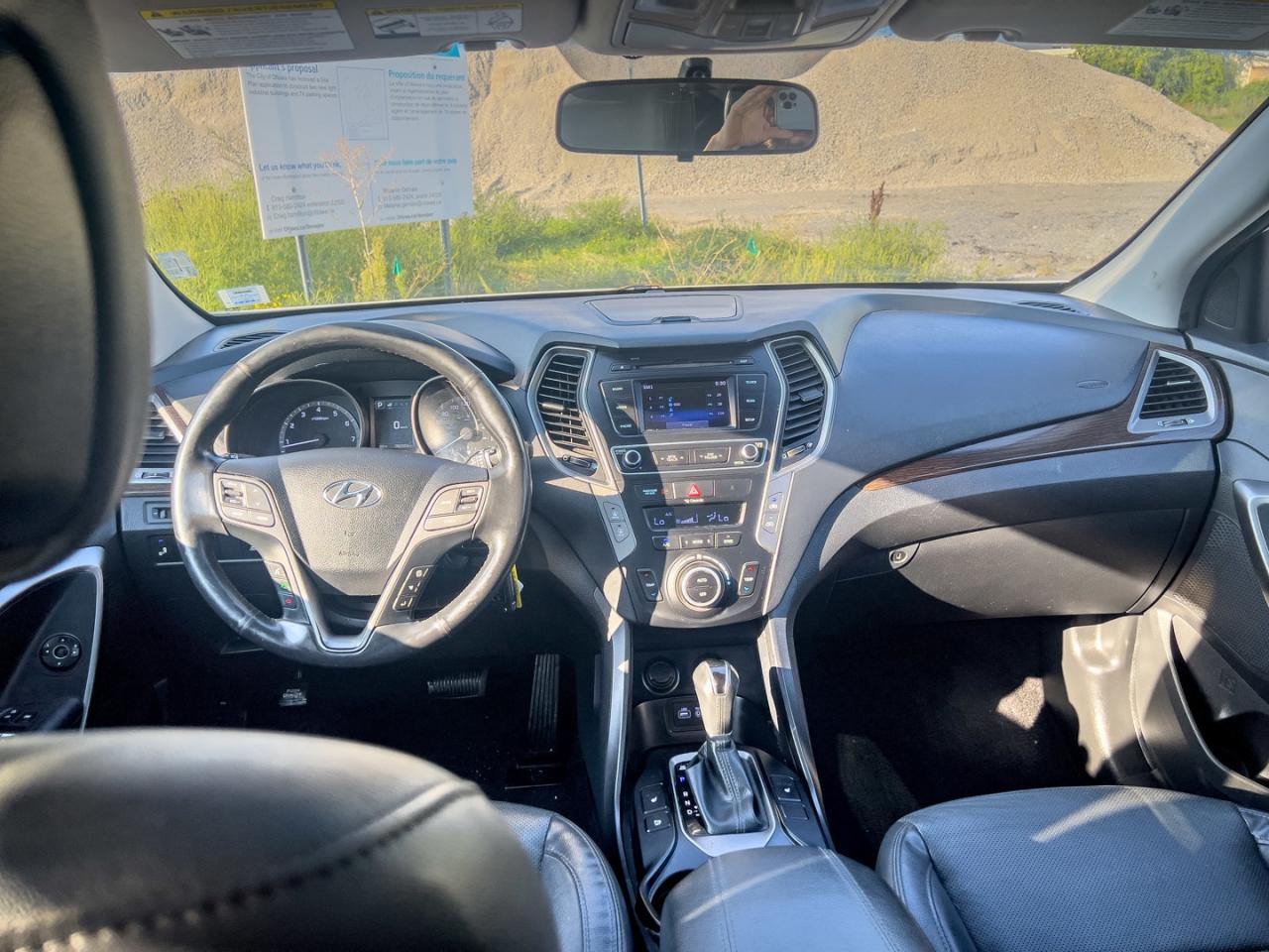 2017 Hyundai Santa Fe Sport 2.4 AWD Easy Financing, Fast Approvals - Photo #22