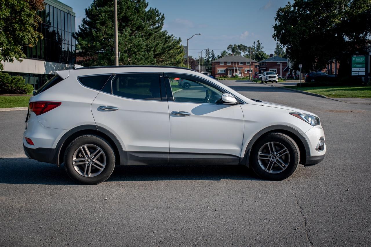2017 Hyundai Santa Fe Sport 2.4 AWD Easy Financing, Fast Approvals Photo4