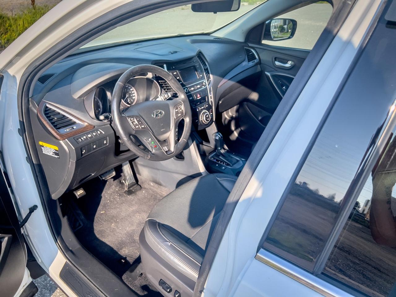 2017 Hyundai Santa Fe Sport 2.4 AWD Easy Financing, Fast Approvals Photo