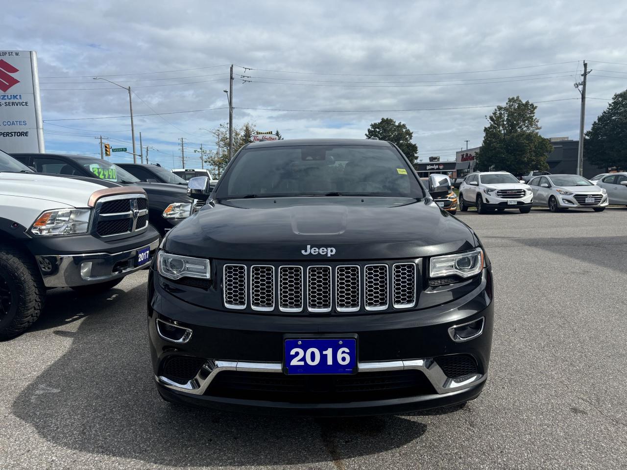 2016 Jeep Grand Cherokee Summit 4x4 ~HEMI ~Nav ~Cam ~Leather ~Pano Moonroof Photo4