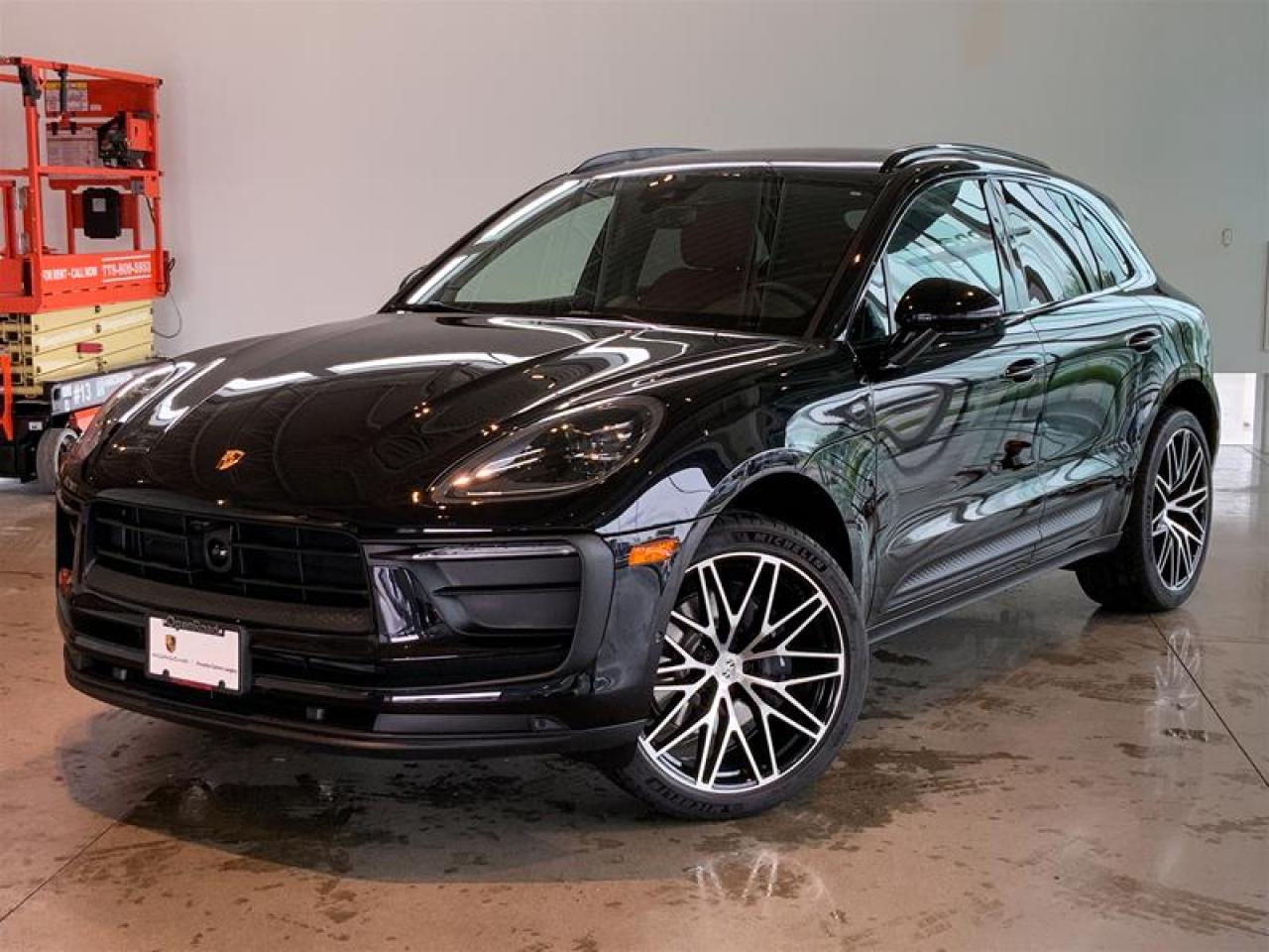 New 2025 Porsche Macan AWD for sale in Langley City, BC