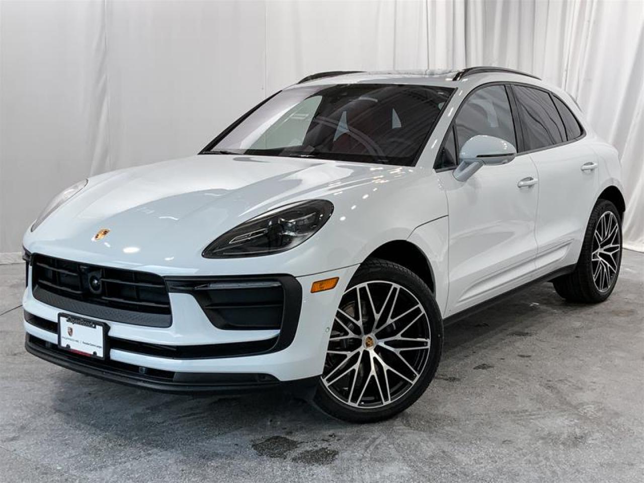 New 2025 Porsche Macan AWD for sale in Langley City, BC