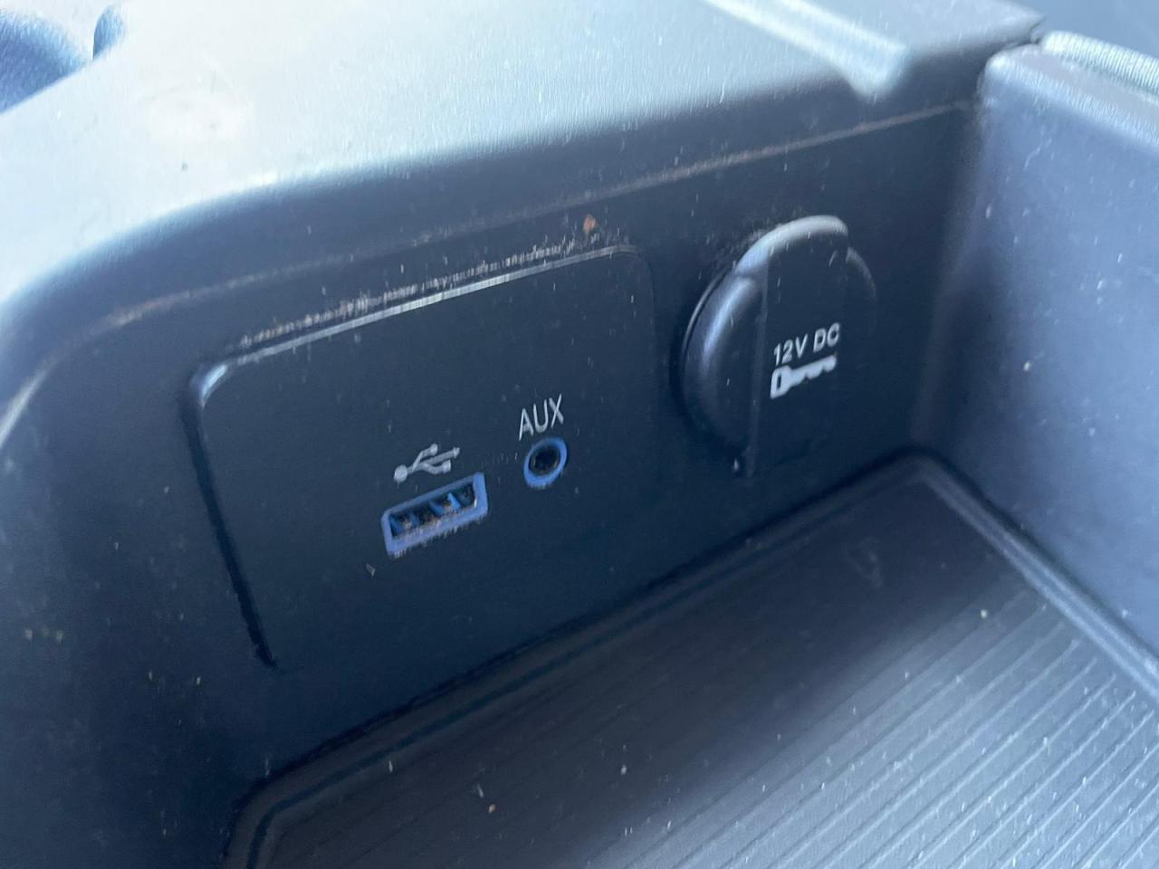 2014 RAM 1500 4WD Crew Cab LEATHER CAMERA TOW BRAKES B-TOOTH - Photo #37