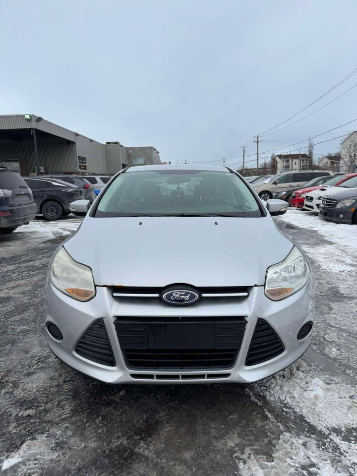 2012 Ford Focus  - Photo #2
