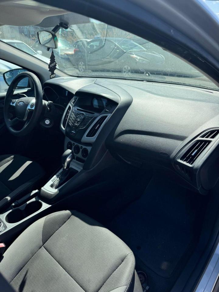 2012 Ford Focus  - Photo #7