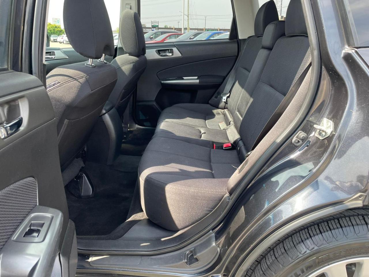2011 Subaru Forester Auto AWD 2.5 SUNROOF H-SEATS NO ACCIDENT B-TOOTH - Photo #14