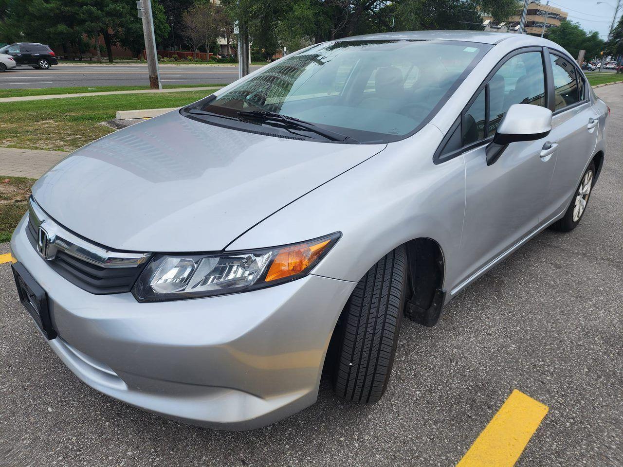 2012 Honda Civic 4dr Auto LX - Photo #2