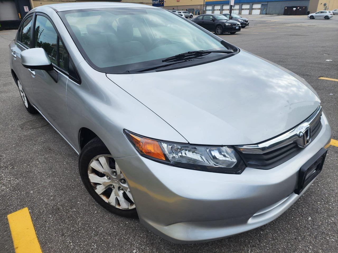 2012 Honda Civic 4dr Auto LX