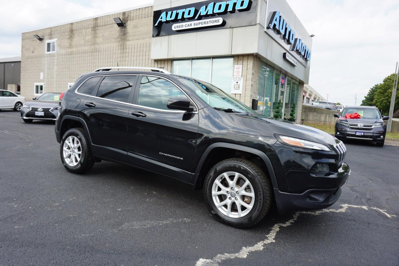 Used 2017 Jeep Cherokee 3.2L 4WD NORTH CERTIFIED CAMERA BLUETOOTH HEATED SEATS CRUISE ALLOYS for sale in Burlington, ON