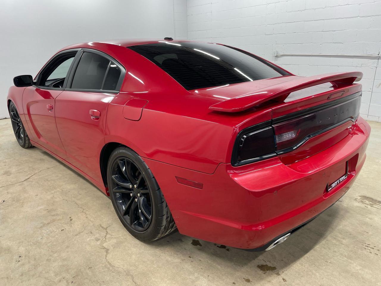 2011 Dodge Charger SXT