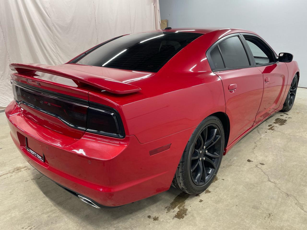 2011 Dodge Charger SXT