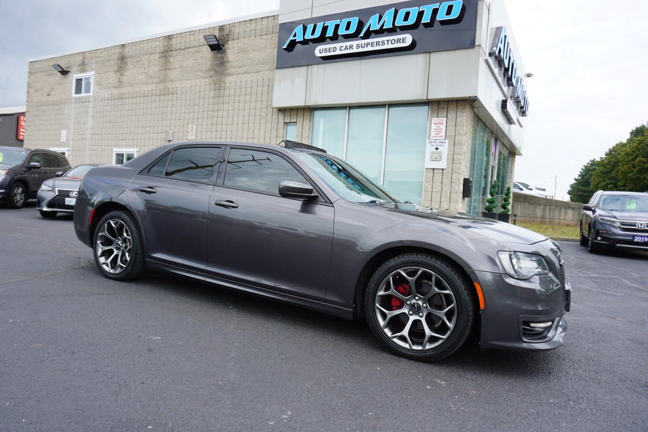 Used 2018 Chrysler 300 S V6 CERTIFIED CAMERA BLUETOOTH NAV LEATHER HEATED SEATS PANO ROOF CRUISE ALLOYS for sale in Burlington, ON