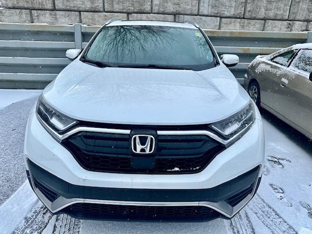 2021 Honda CR-V Touring Photo2