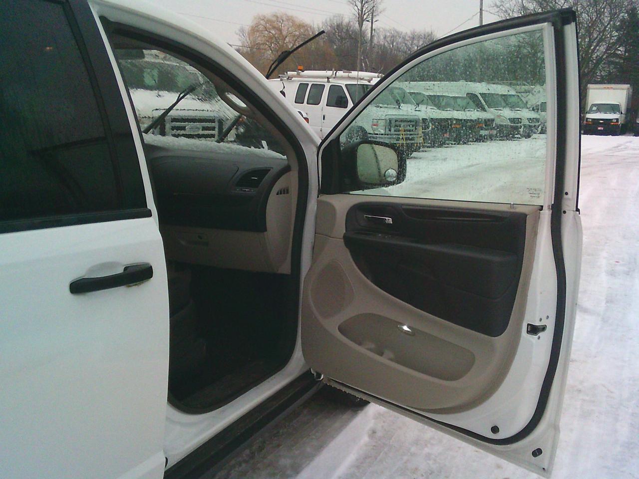 2019 Dodge Grand Caravan Cargo Van Canada Value Package 2WD Photo