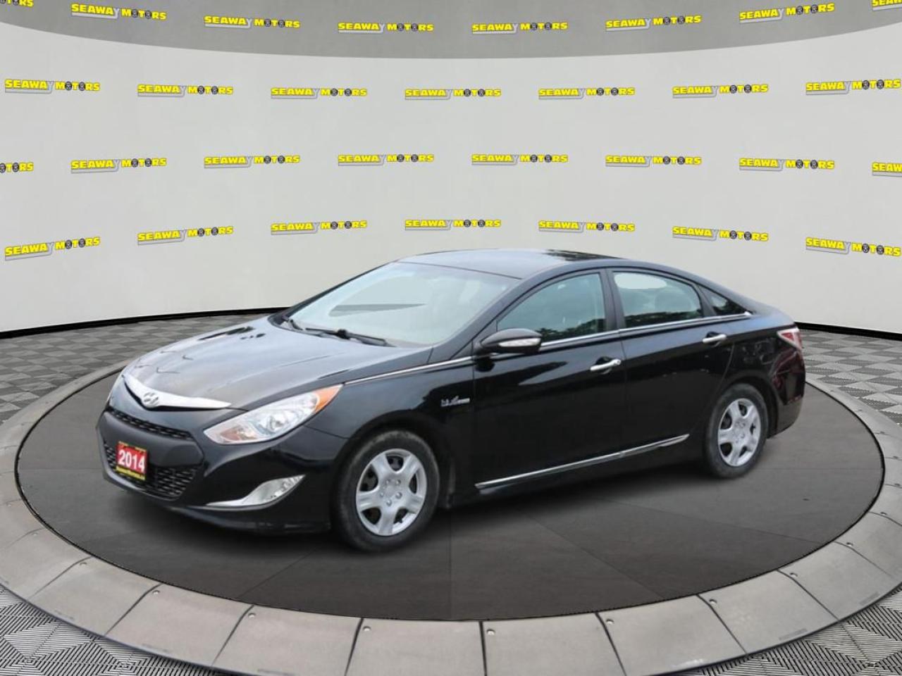 Used 2014 Hyundai Sonata Hybrid Sedan for sale in Brockville, ON