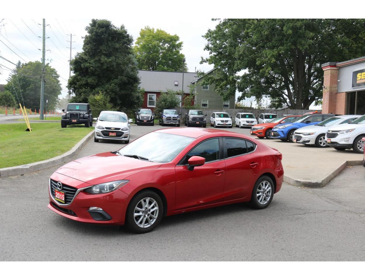 2015 Mazda MAZDA3 i Touring AT 4-Door - Photo #2