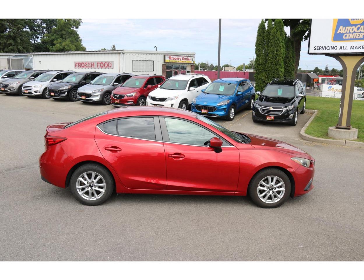 2015 Mazda MAZDA3 i Touring AT 4-Door - Photo #5
