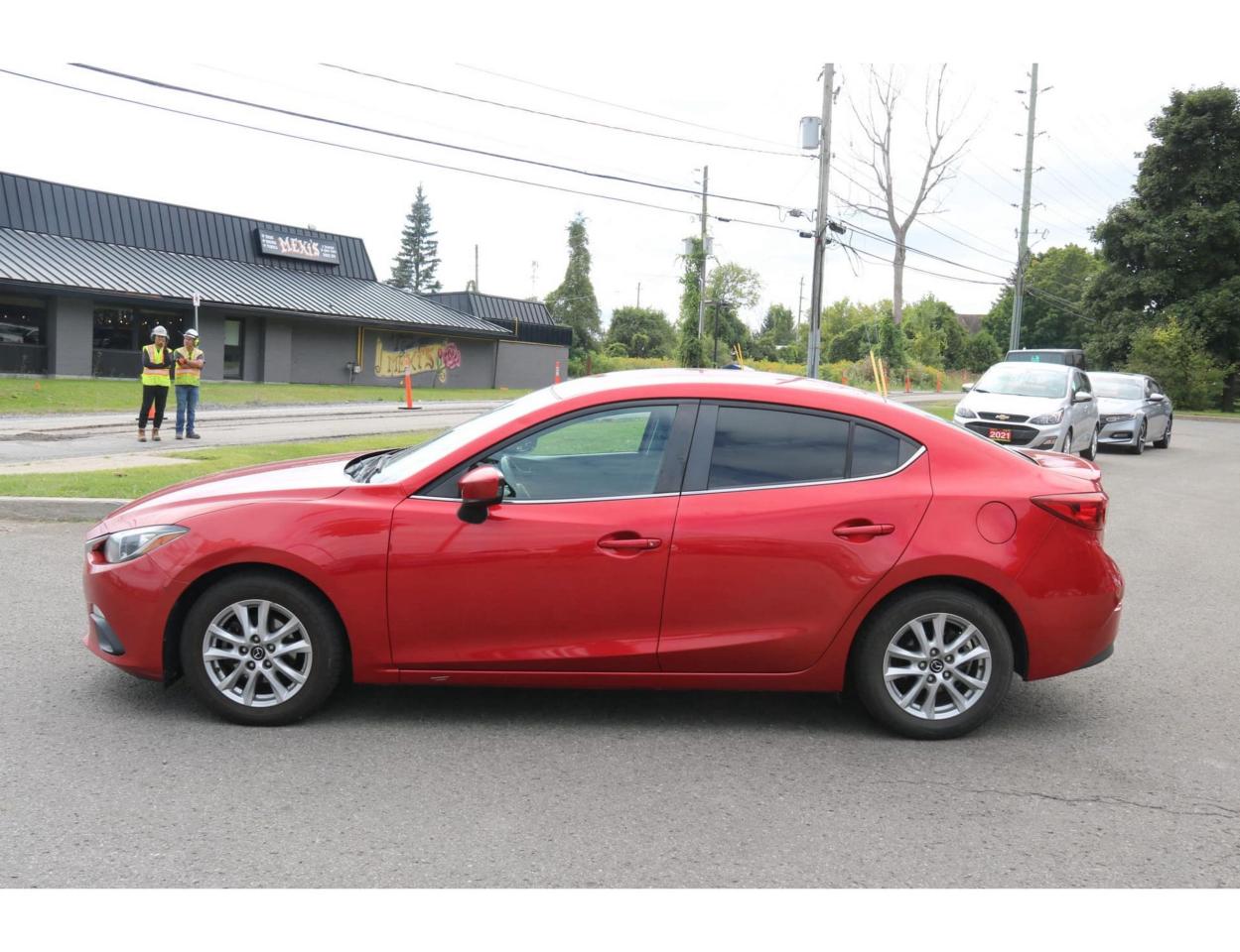2015 Mazda MAZDA3 i Touring AT 4-Door - Photo #6