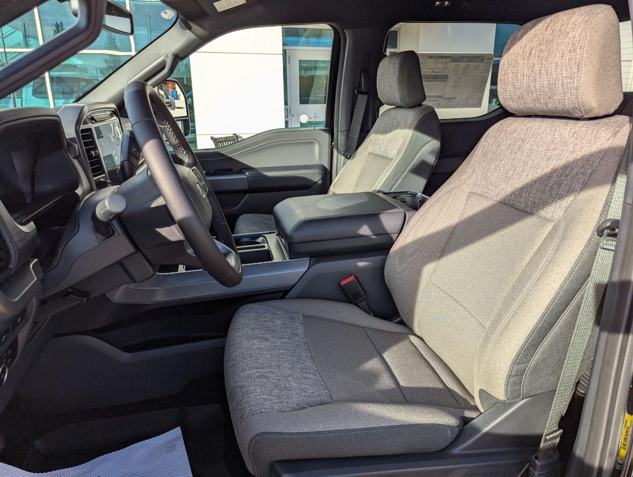 2024 Ford F-150 XLT Photo5