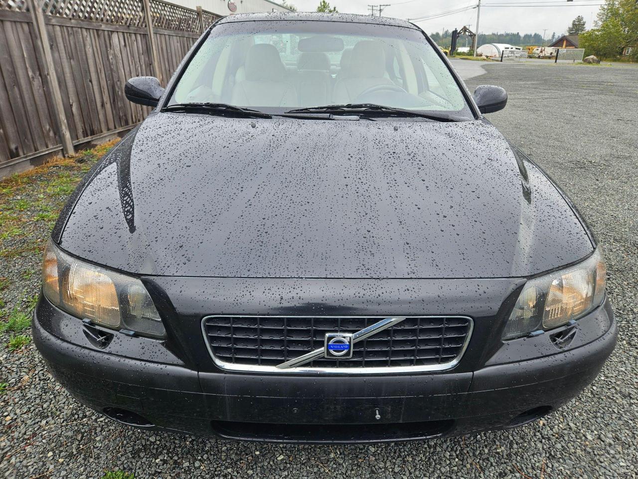 2002 Volvo S60  - Photo #2