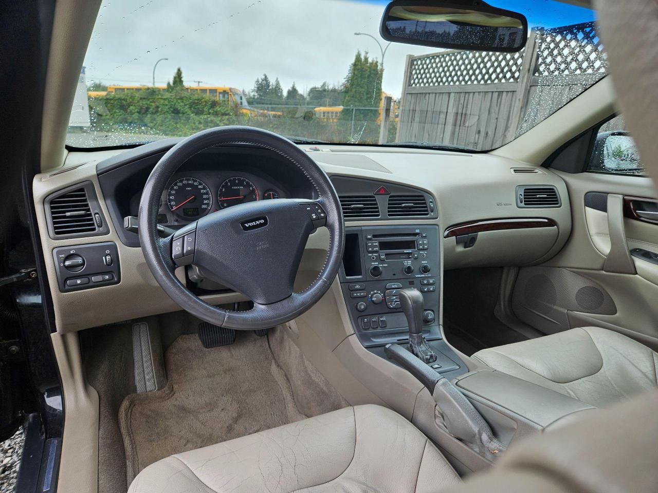 2002 Volvo S60  - Photo #21
