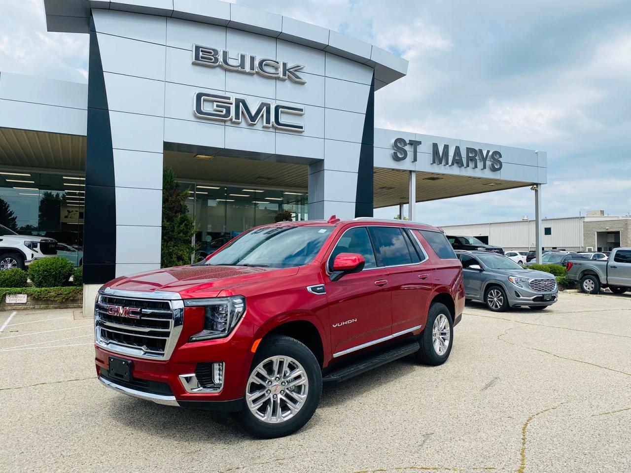 New 2024 GMC Yukon SLT for sale in St. Marys, ON