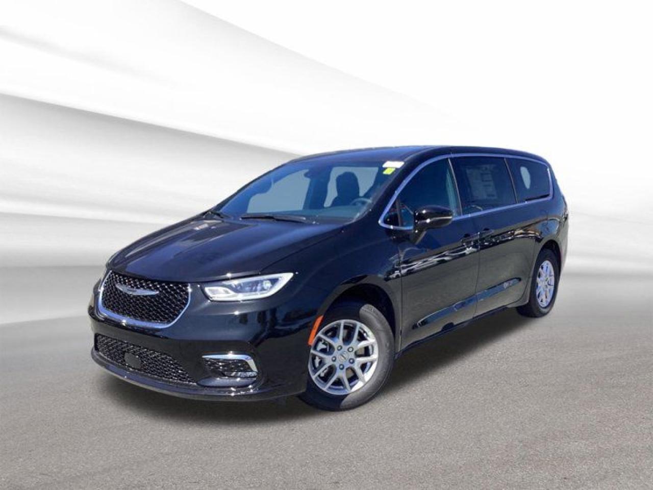 New 2024 Chrysler Pacifica Touring for sale in Halifax, NS