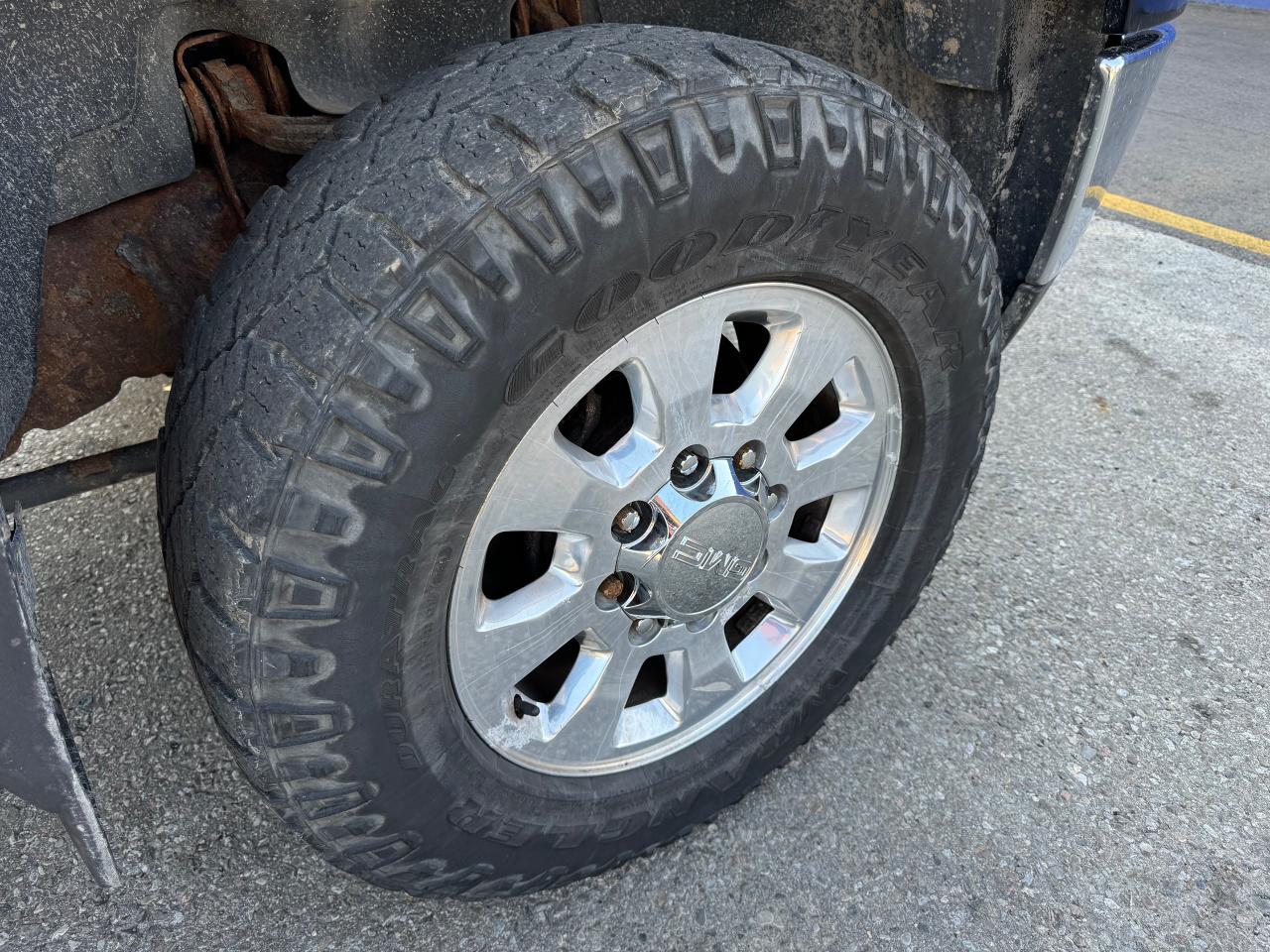 2013 GMC Sierra 2500 SLE - Photo #12