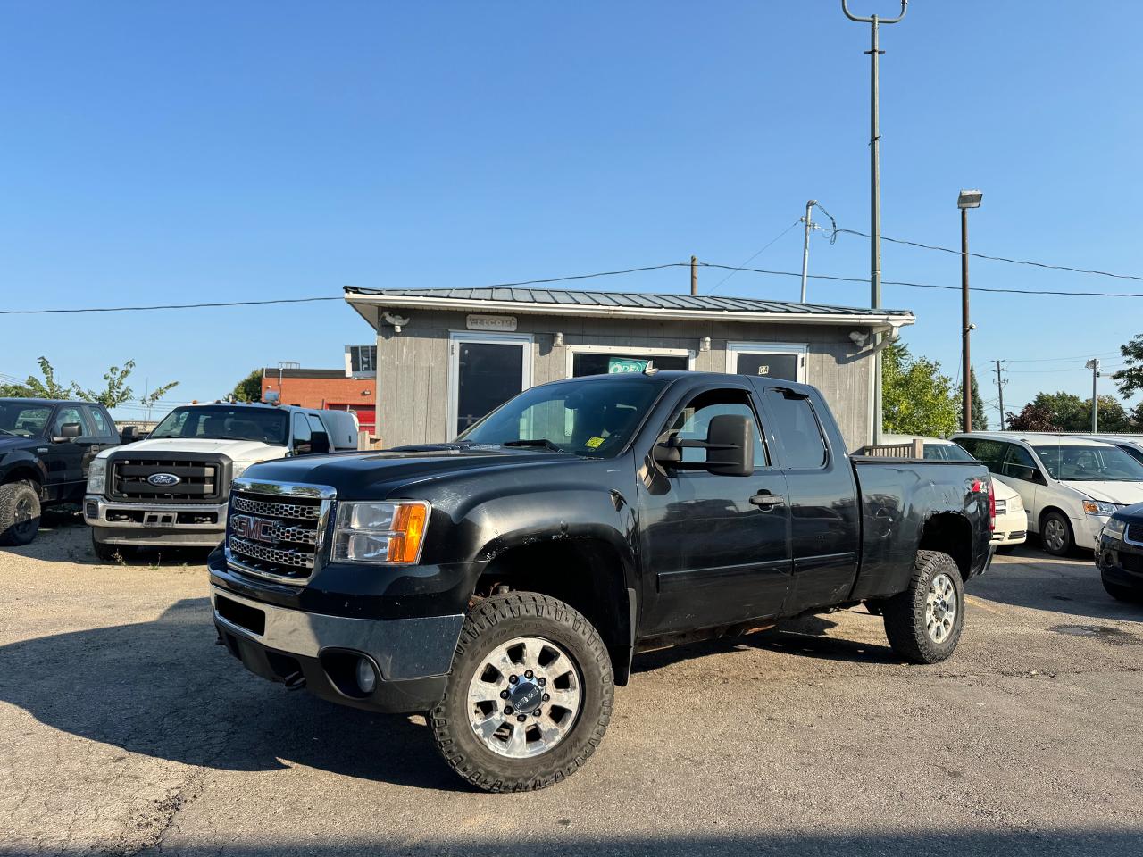2013 GMC Sierra 2500 SLE Photo2