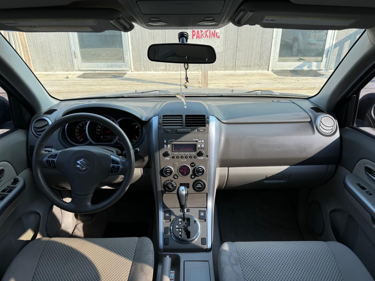 2010 Suzuki Grand Vitara JX - Photo #15
