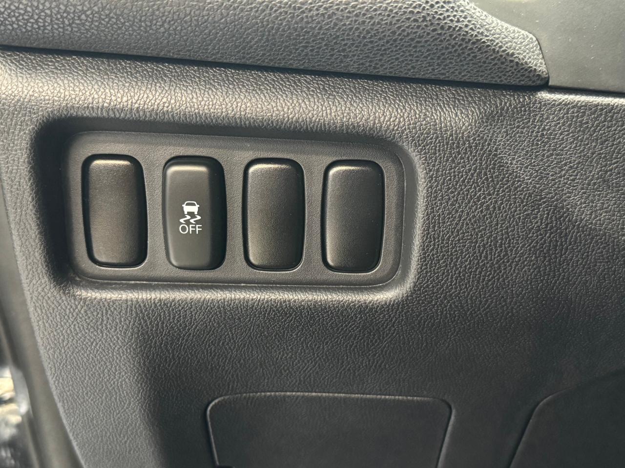 2011 Mitsubishi RVR ES+Power Windows+Cruise Control+A/C+5 Speed Manual - Photo #40